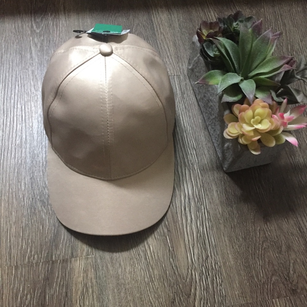NEW H&M Light Pink Baseball Hat